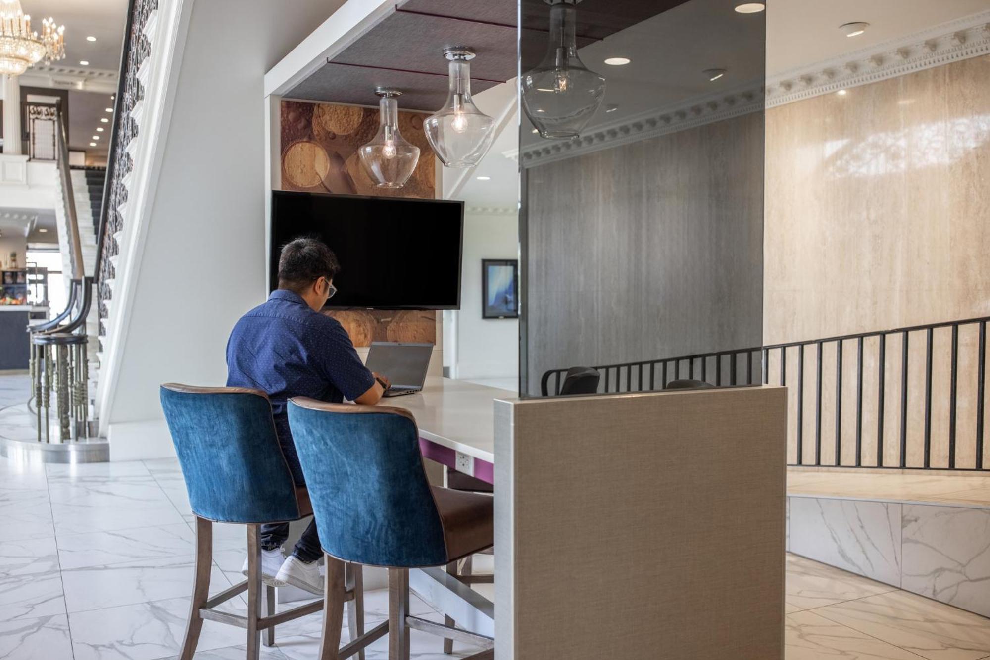 Crowne Plaza Fredericton Lord Beaverbrook By Ihg Exteriér fotografie