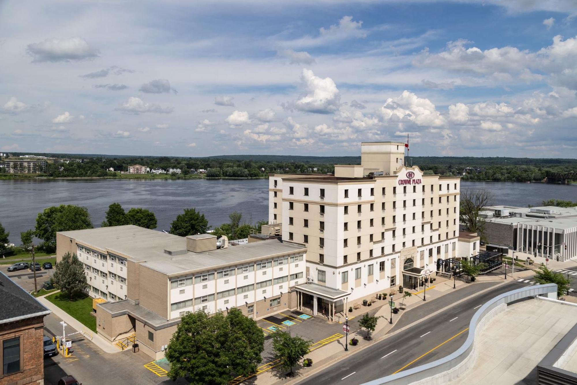 Crowne Plaza Fredericton Lord Beaverbrook By Ihg Exteriér fotografie